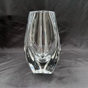 Baccarat France Crystal Vase Bouton‎ D'Or 6" Triangle Shape Signed - Vintage